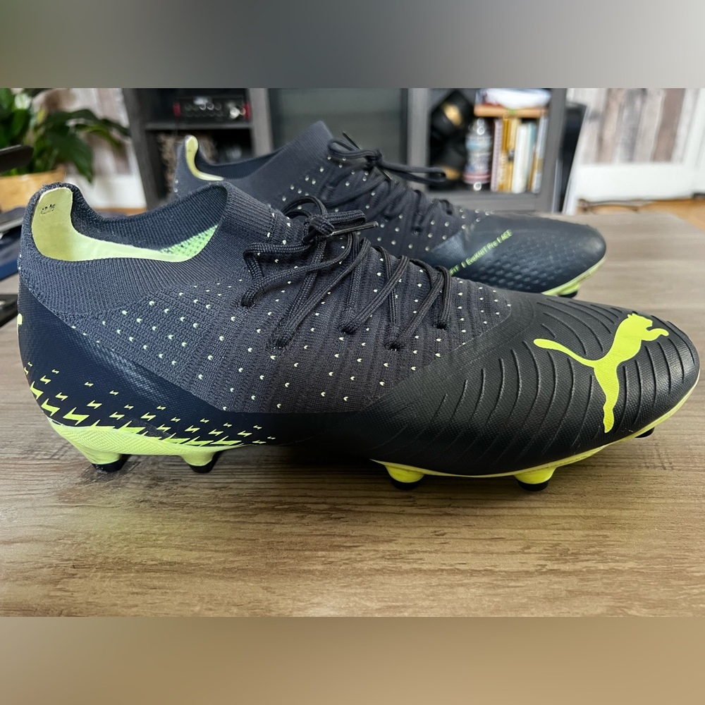 Puma men’s soccer cleats Future Z 3.4 FG/AG Evoknit Pro size 11